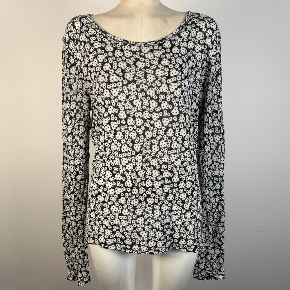 ❤️ Aeropostale Monochrome Floral Long Sleeve Tee XL